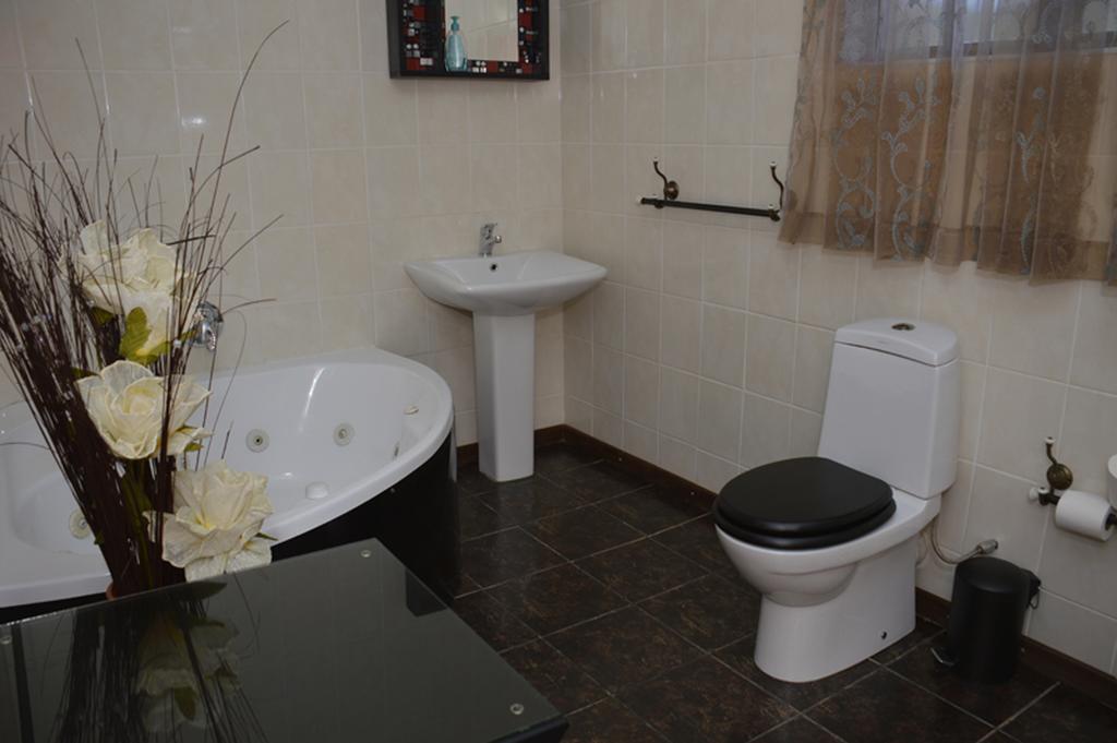 Two Bells Guest House Bloemfontein Cameră foto