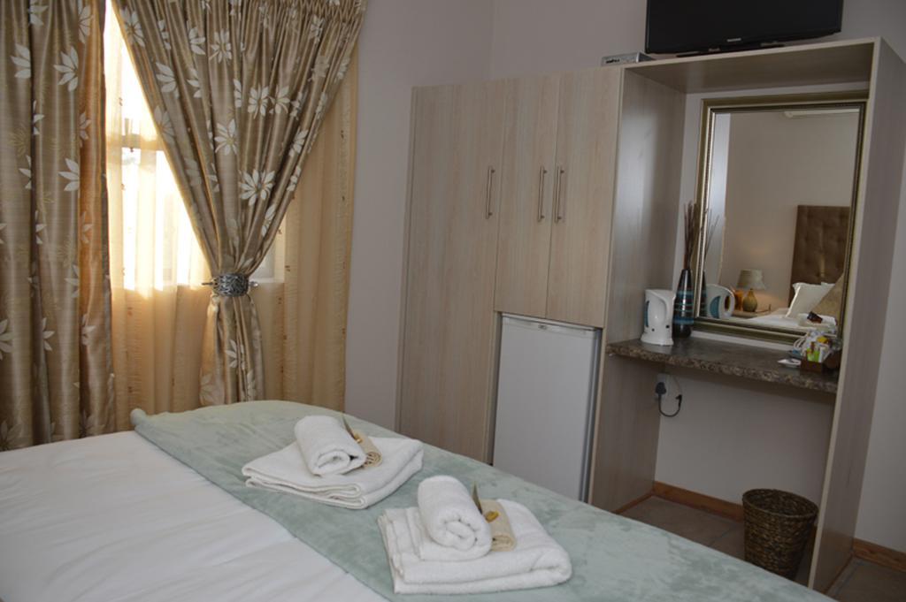 Two Bells Guest House Bloemfontein Cameră foto